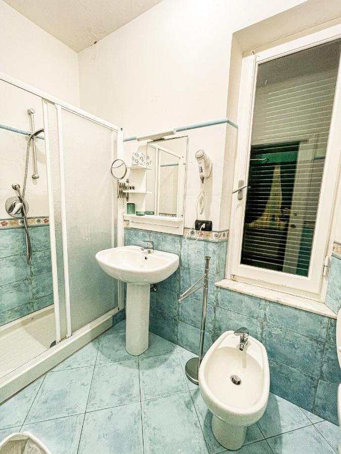 Gambero Nero Hotel Tellaro Bagian luar foto