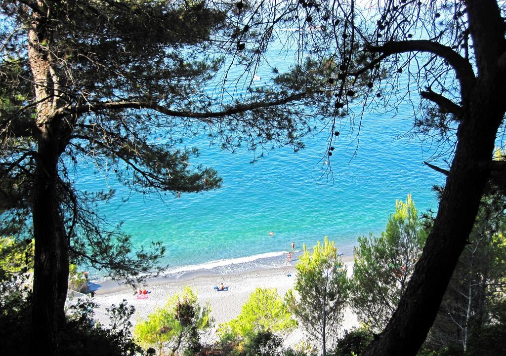 Gambero Nero Hotel Tellaro Bagian luar foto